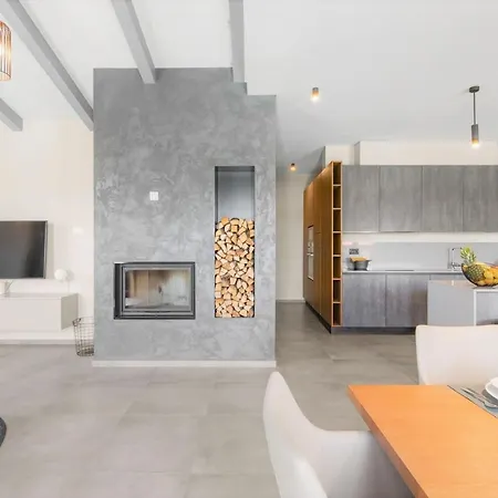 Hotel Lukas Vizinada